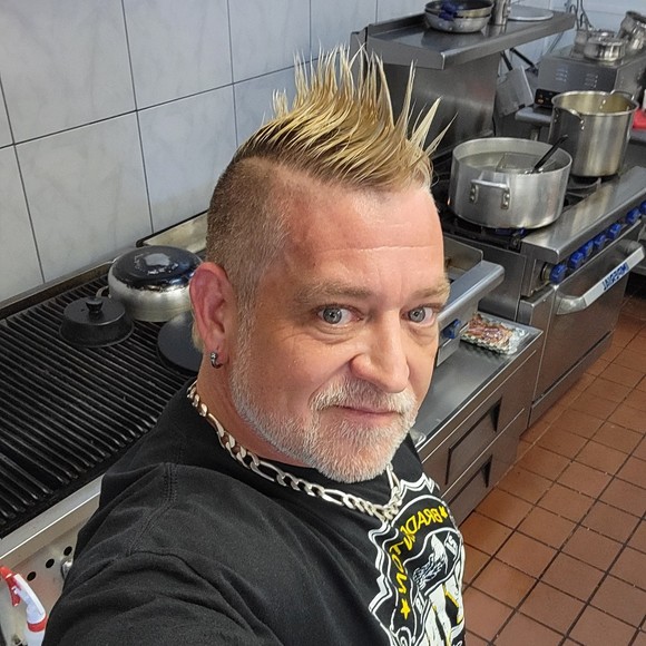 Meet your Posher, Shane - Picture 1 of 1